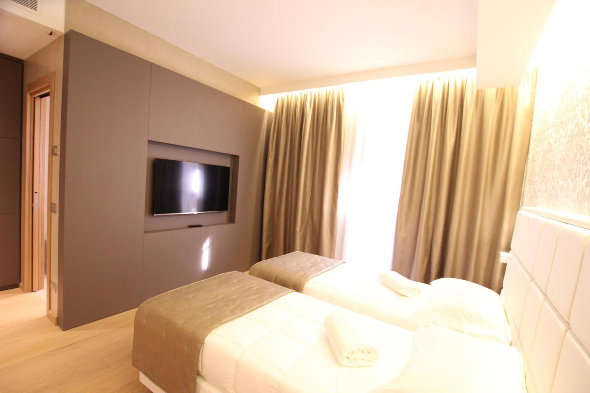 Mokinba Hotels Baviera Милан Номер фото