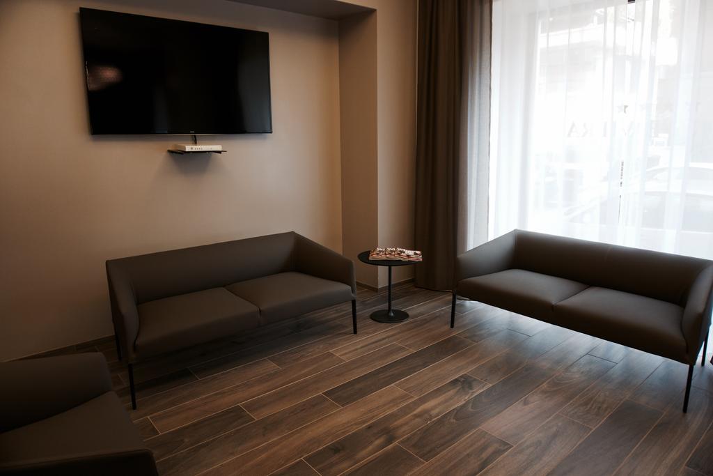 Mokinba Hotels Baviera Милан Экстерьер фото